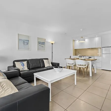 Casahost Bastian Boutique Ii Seaview 아파트 *