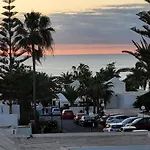 דירה Casahost Bastian Boutique Ii Seaview קוסטה טגוויסה